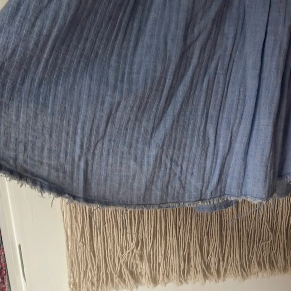 We The Free Blue Ruffled Buttoned Blouse - Picture 6 of 7